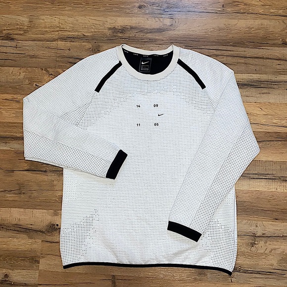 Nike tech fleece pro crewneck - Picture 1 of 10